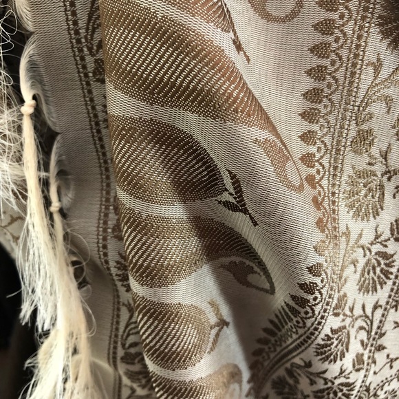 Solddd Outtt - Picture 3 of 3